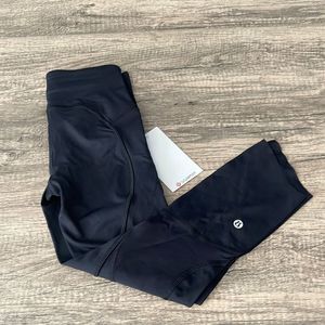 Lululemon On Pace Crop